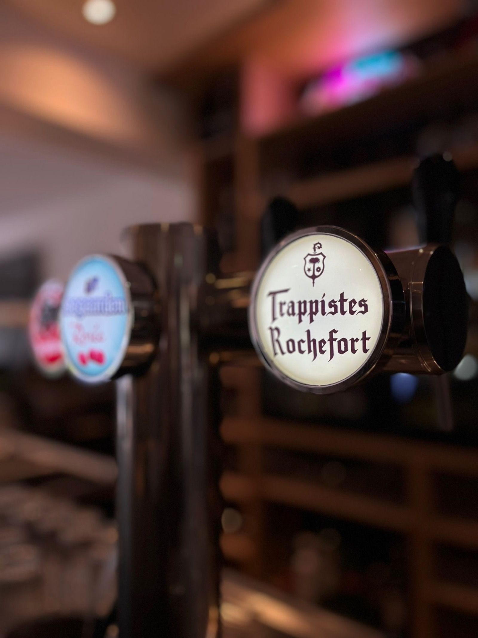 Vue de l'espace intérieur du bar