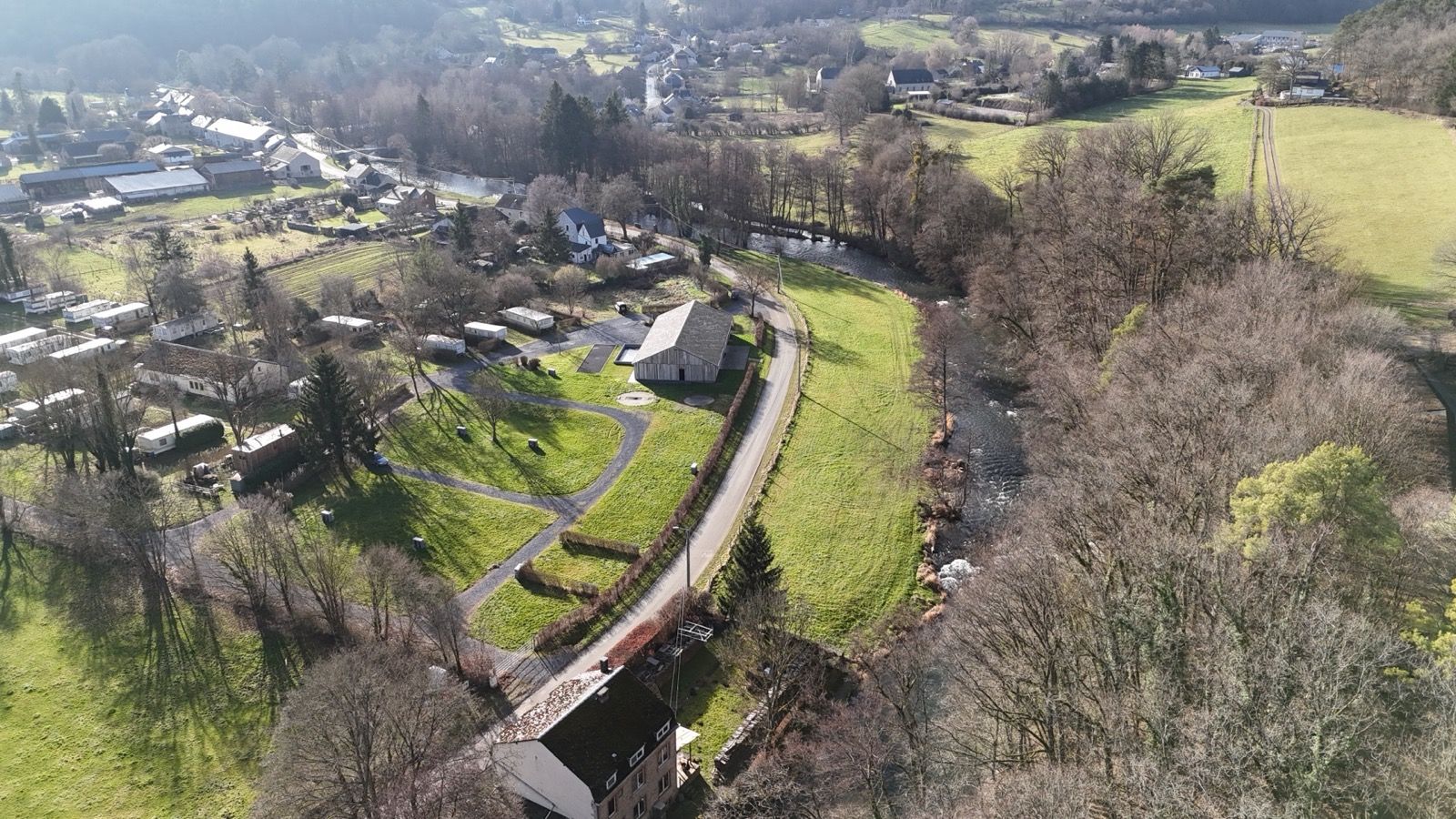 Vue aérienne du Camping aux Cailloux